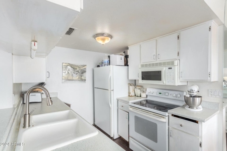 Estate Ordered Online Auction – Fountain Hills Condo! - image 4