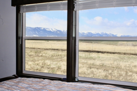 Peaceful Country Living with Breathtaking Mountain Views - image 25