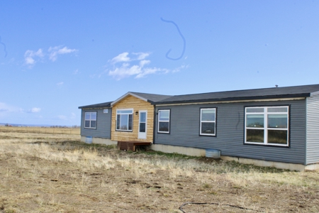 Peaceful Country Living with Breathtaking Mountain Views - image 15