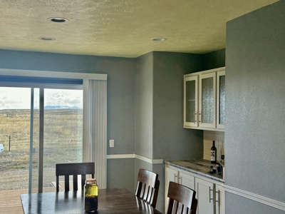 Peaceful Country Living with Breathtaking Mountain Views - image 44