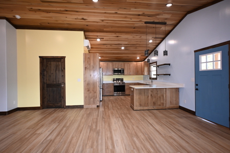 Charming Country Barndominium with Spacious Shop Near Linden, TN - image 31