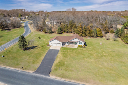 Charming Ranch Home in the Bent Tree subdivision, Baraboo WI - image 43