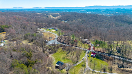 Country Home for Sale in Bristol VA - image 35