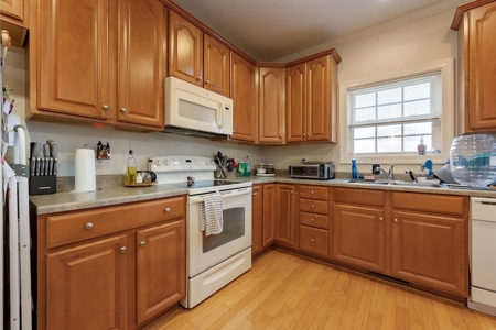 Spacious Townhome for Sale in Blacksburg VA - image 15