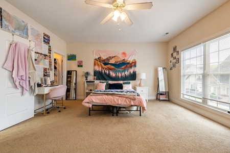 Spacious Townhome for Sale in Blacksburg VA - image 32