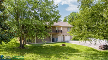 Home on Dale Hollow Lake in Byrdstown, TN - image 9