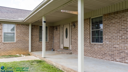 Home on Dale Hollow Lake in Byrdstown, TN - image 5