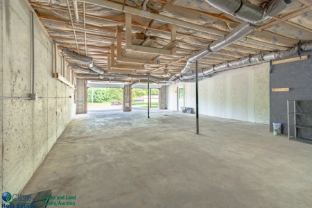 Home on Dale Hollow Lake in Byrdstown, TN - image 21