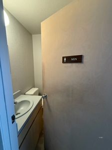 Commercial Property For Sale in Alturas, California! - image 17