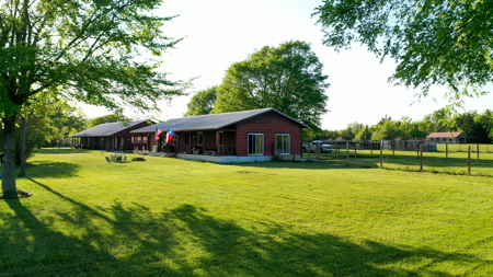 Charming 21-Acre Country Estate with Versatile Living Powderly TX - image 38
