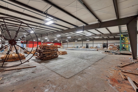 Strategic Industrial Warehouse with Highway Frontage Clinton,OK - image 23