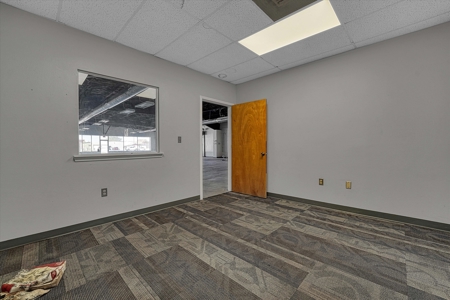 Strategic Industrial Warehouse with Highway Frontage Clinton,OK - image 5