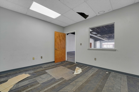 Strategic Industrial Warehouse with Highway Frontage Clinton,OK - image 6