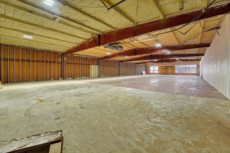 Strategic Industrial Warehouse with Highway Frontage Clinton,OK - image 16