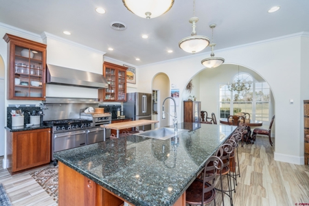 Exceptional Home with 24 acres! - image 3