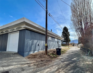 Modern Home for Sale in Butte, Montana - image 6