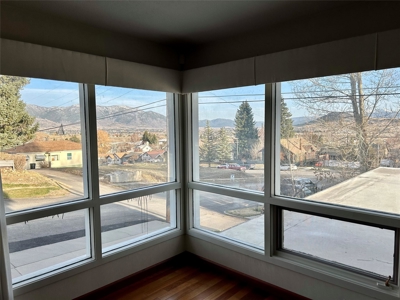 Modern Home for Sale in Butte, Montana - image 11