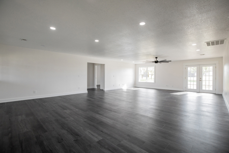 Remodeled Home on 3.03 Acres in Bentonville - image 14