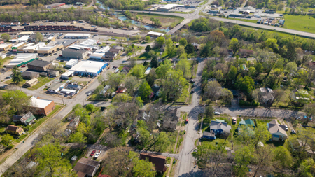 Home in town for sale Oregon County - image 28