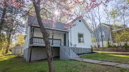 Home in town for sale Oregon County - image 3