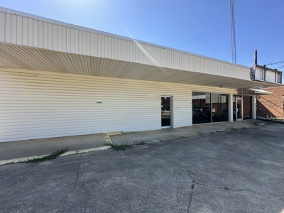 Multi-Use Commercial Building in Taylorsville NC for Auction - image 18