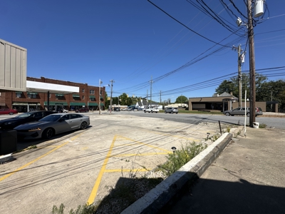 Multi-Use Commercial Building in Taylorsville NC for Auction - image 19