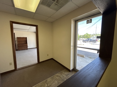 Multi-Use Commercial Building in Taylorsville NC for Auction - image 6