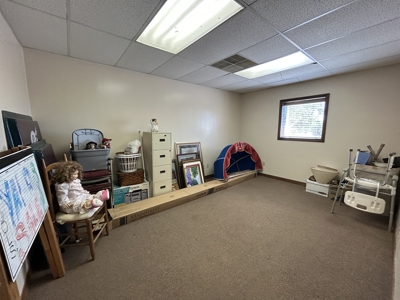 Multi-Use Commercial Building in Taylorsville NC for Auction - image 14
