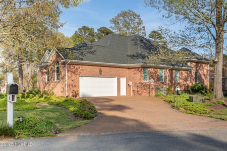 Home For Sale In Hertford North Carolina - image 1