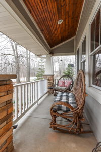 Custom High-End Home for Sale in Waupaca, WI - image 4