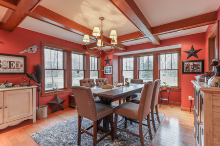 Custom High-End Home for Sale in Waupaca, WI - image 6