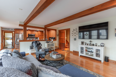 Custom High-End Home for Sale in Waupaca, WI - image 14