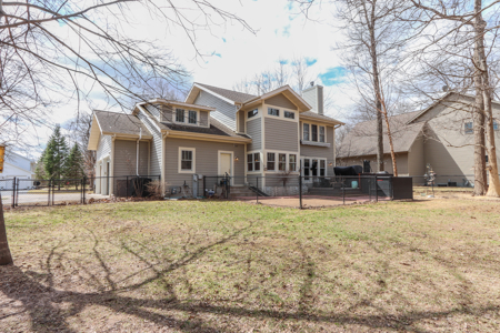 Custom High-End Home for Sale in Waupaca, WI - image 22