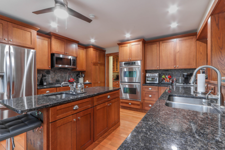 Custom High-End Home for Sale in Waupaca, WI - image 13