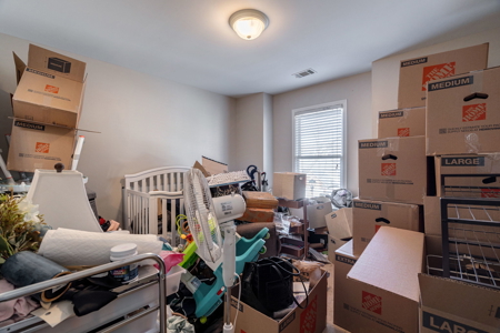 Spacious 5-Bedroom Retreat. Luxury, Comfort, and Convenience. - image 23