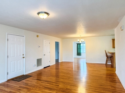 In Town Home For Sale In Wytheville VA - image 4