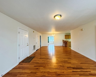 In Town Home For Sale In Wytheville VA - image 3