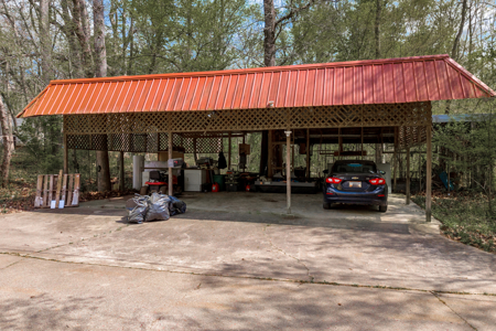 30-Acre Multi-Use Property w/ Homes & Warehouse - image 24