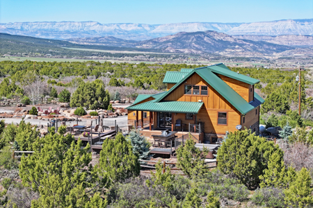 Luxury Mountain Home Near Ski Resort in Colorado - image 24