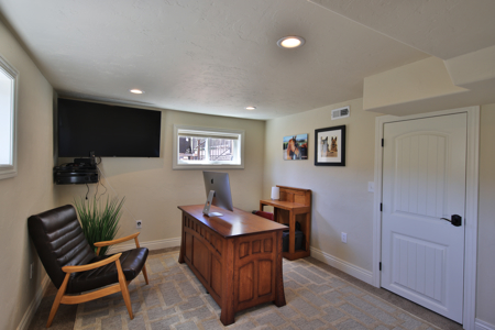 Luxury Mountain Home Near Ski Resort in Colorado - image 4