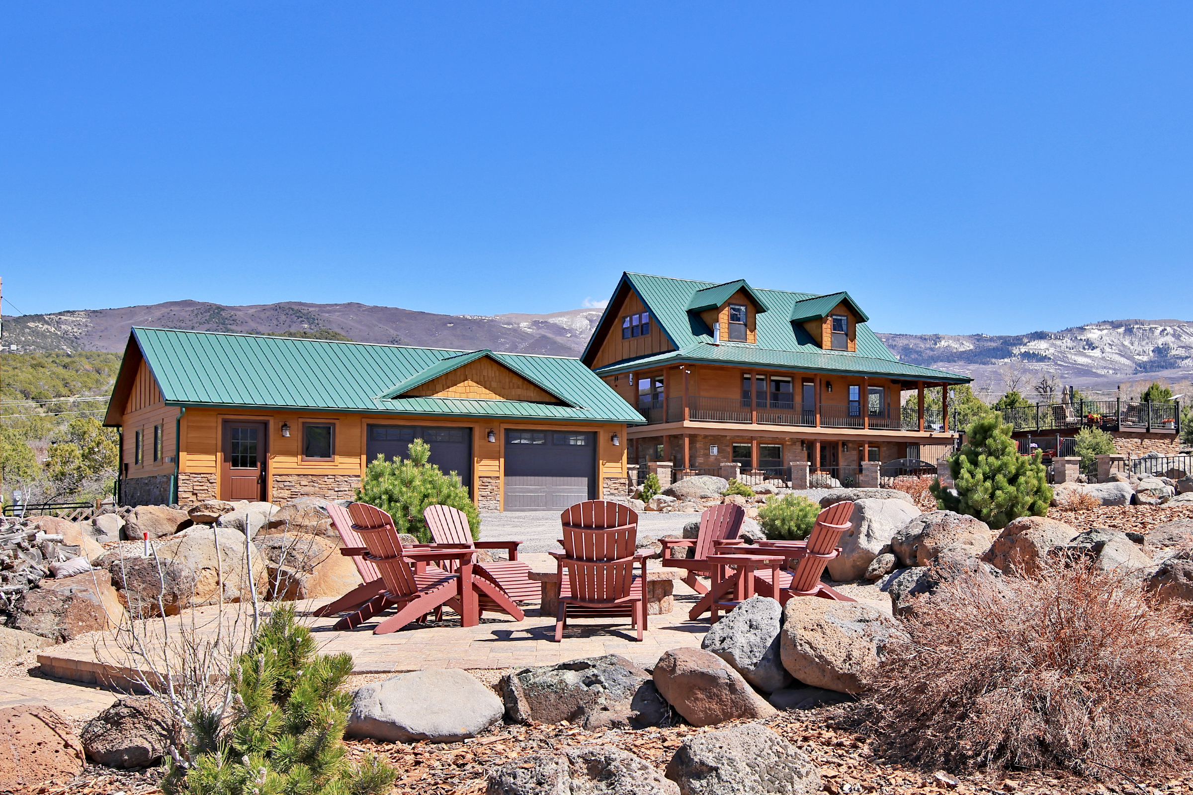 Home and Acreage For Sale in Colorado