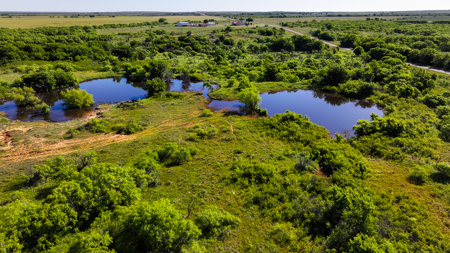 Small acreage for hunting residential and hunting Megargel, TX - image 40