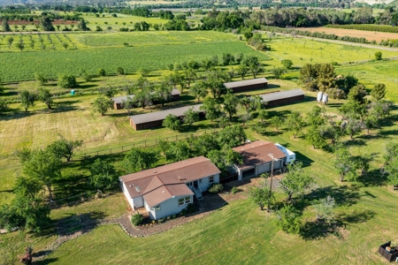 Capay Valley Luxury Estate | 42.69 Acres with Homes, Water Rights - image 32