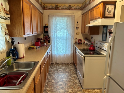2 Bedroom 1.5 Bath Home - Garage - Russell Springs, Ky. - image 29