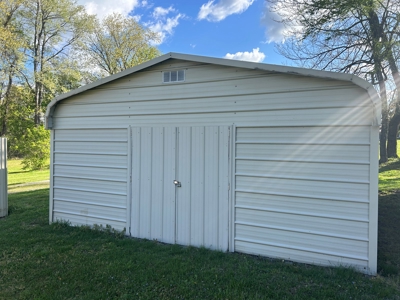 2 Bedroom 1.5 Bath Home - Garage - Russell Springs, Ky. - image 11