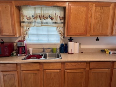 2 Bedroom 1.5 Bath Home - Garage - Russell Springs, Ky. - image 33