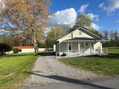 2 Bedroom 1.5 Bath Home - Garage - Russell Springs, Ky. - image 2