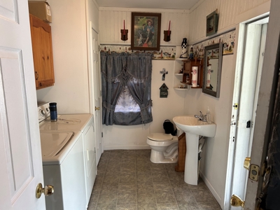 2 Bedroom 1.5 Bath Home - Garage - Russell Springs, Ky. - image 35