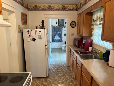 2 Bedroom 1.5 Bath Home - Garage - Russell Springs, Ky. - image 31