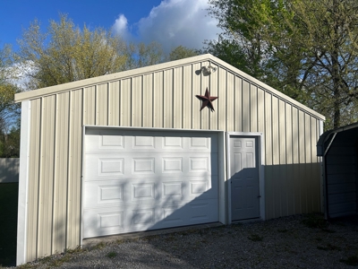 2 Bedroom 1.5 Bath Home - Garage - Russell Springs, Ky. - image 8